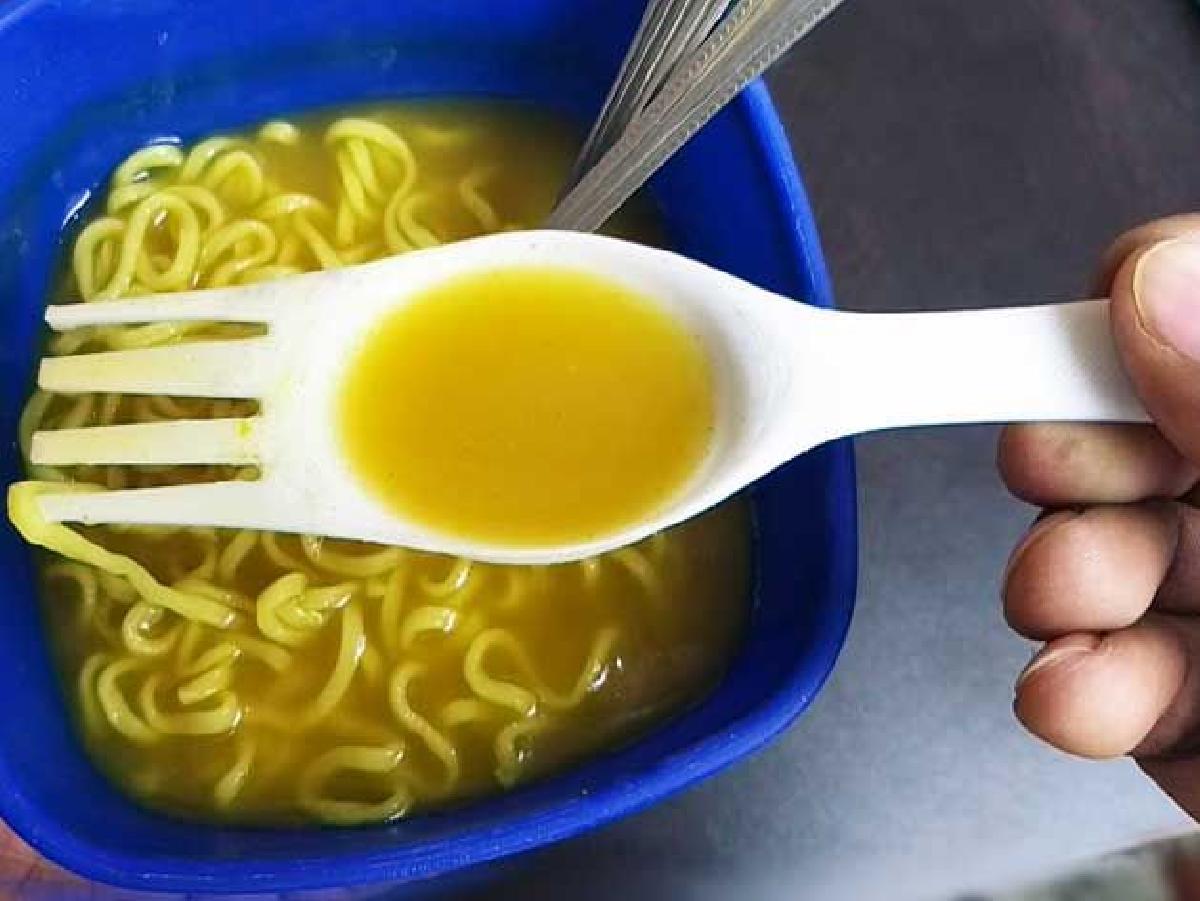 GARFO + COLHER DE RAMEN