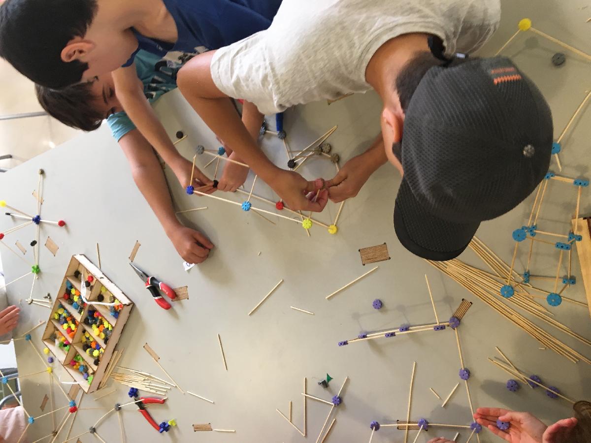 Atividade de conector modular