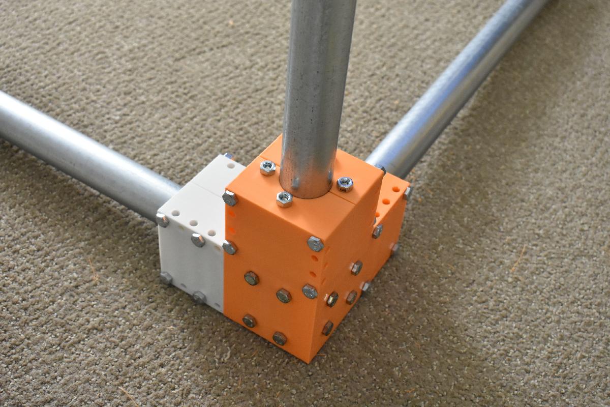 Sistema de Acoplamento Modular de Tubos Sem Fissuras