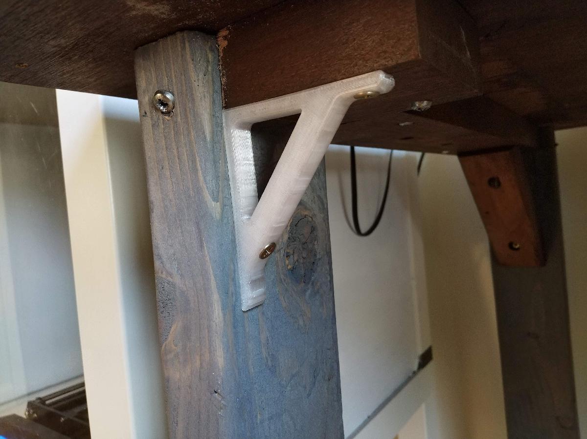 Suporte de canto 2x4