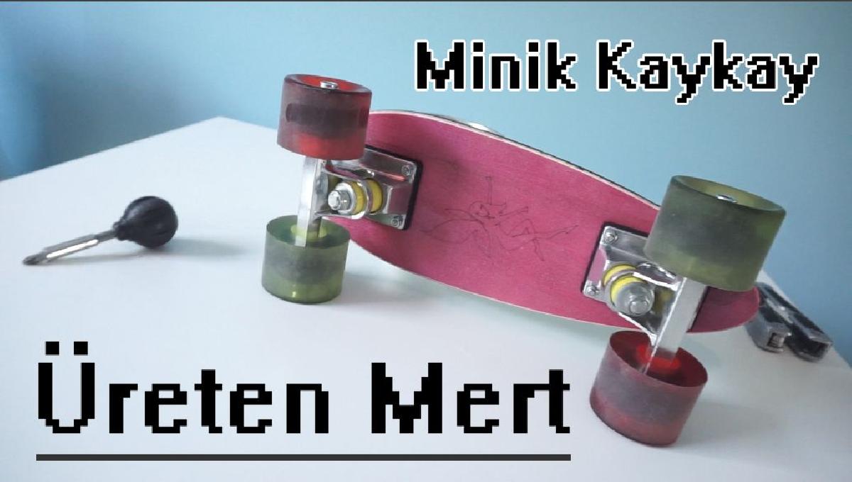 O Pequeno Skate Fofo do Mert
