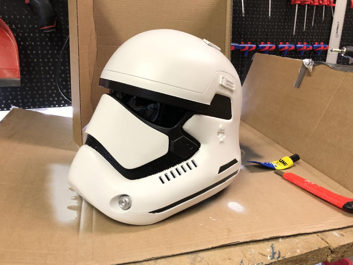 Capacete da Primeira Ordem de Star Wars Episodio 7 (usavel) !!!!versao antiga!!!!