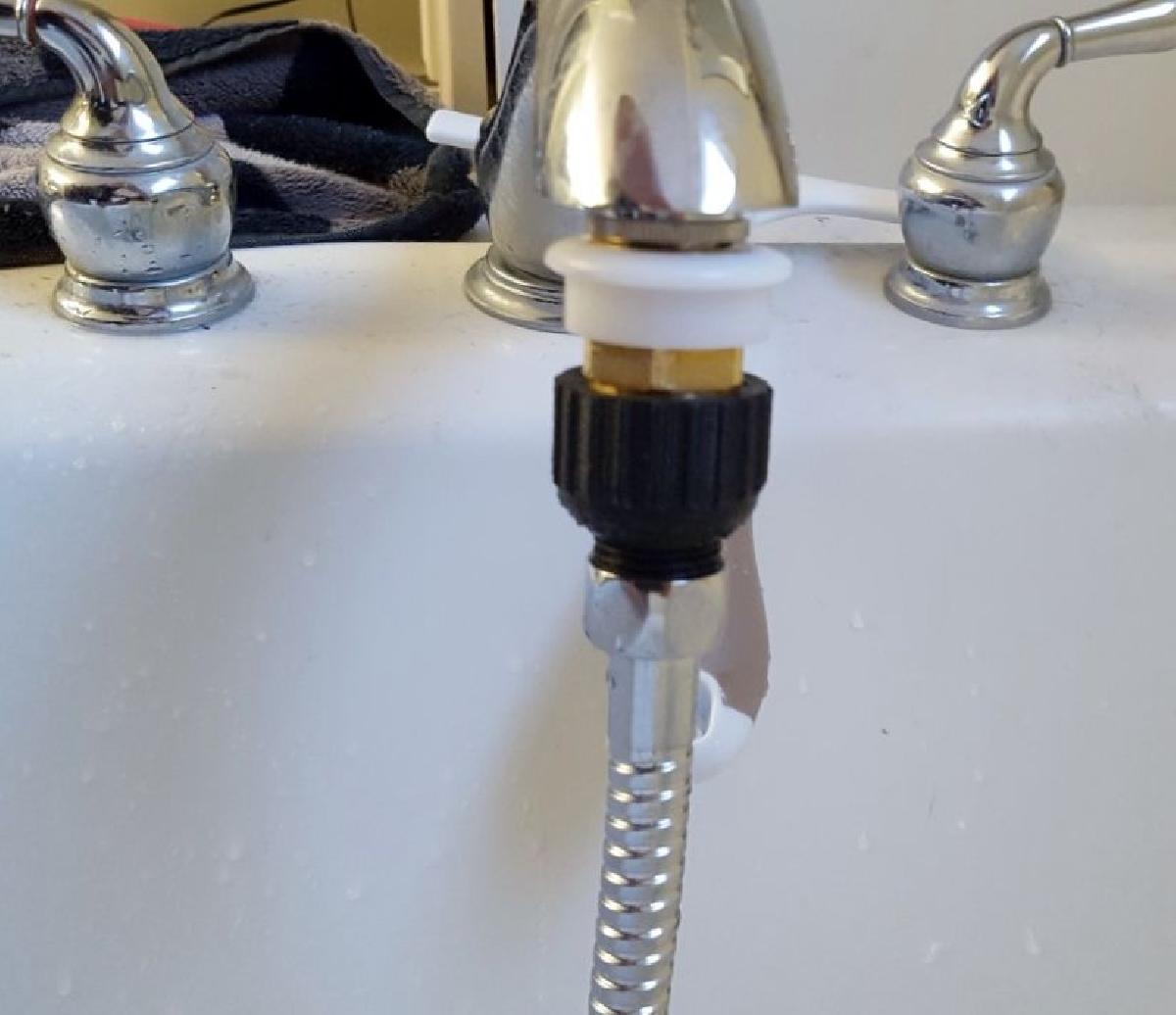 Adaptador de mangueira de jardim para chuveiro (1/2 IPT)