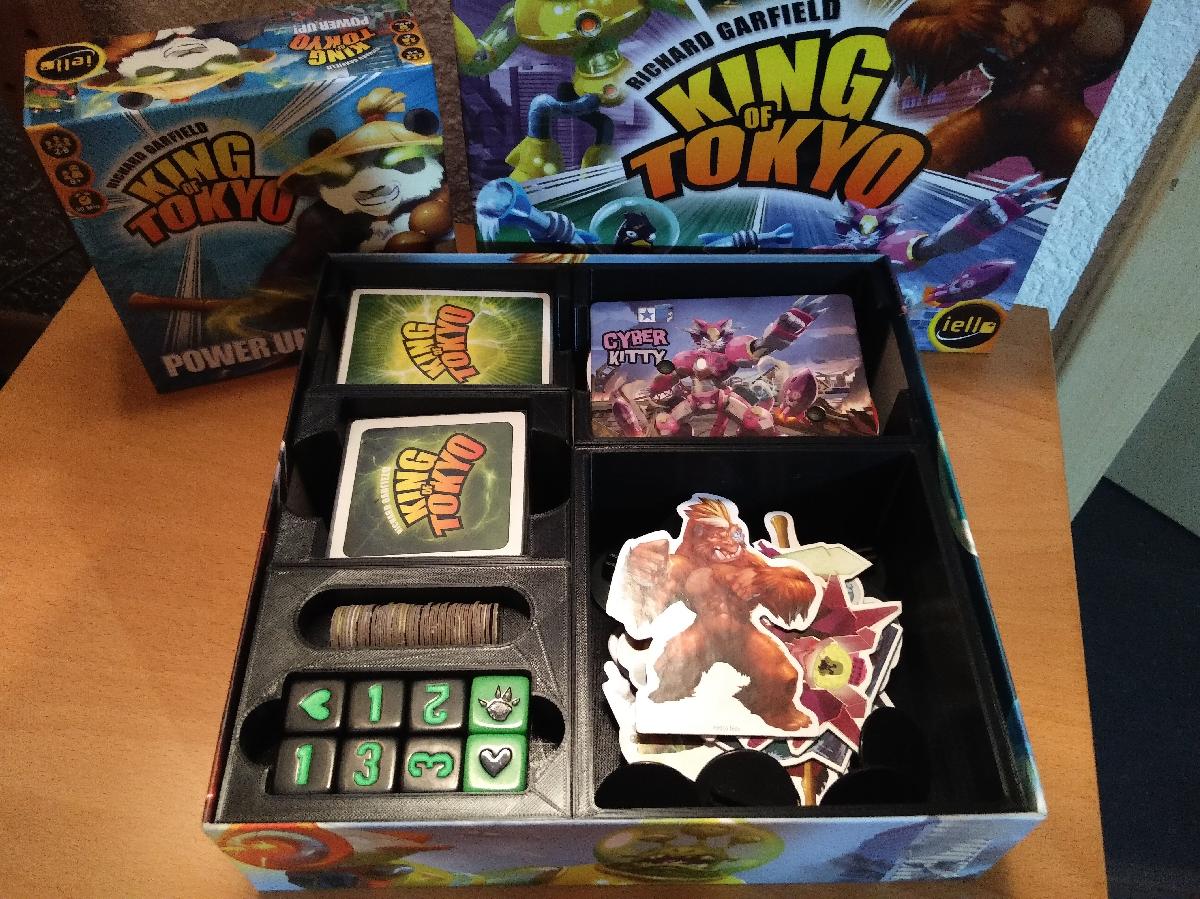 Inserto de King of Tokyo   suporte para cartas com sleeves (incl. Power up)