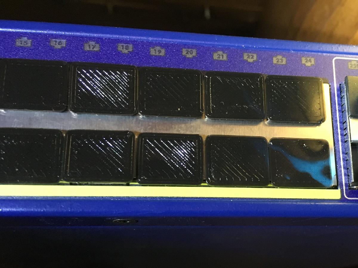 Tampa de RJ 45 Ultimate