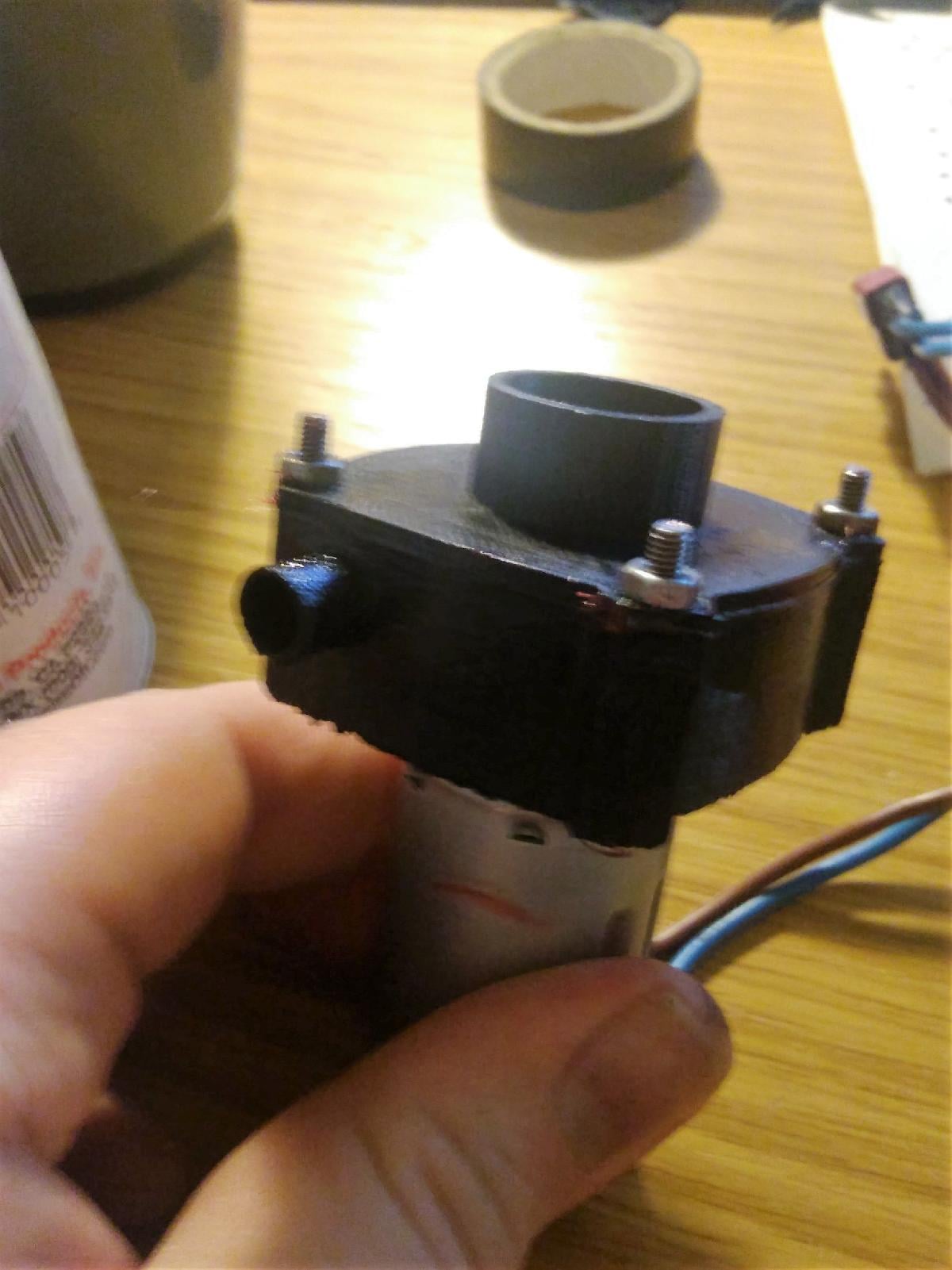 Pequena Bomba de Agua