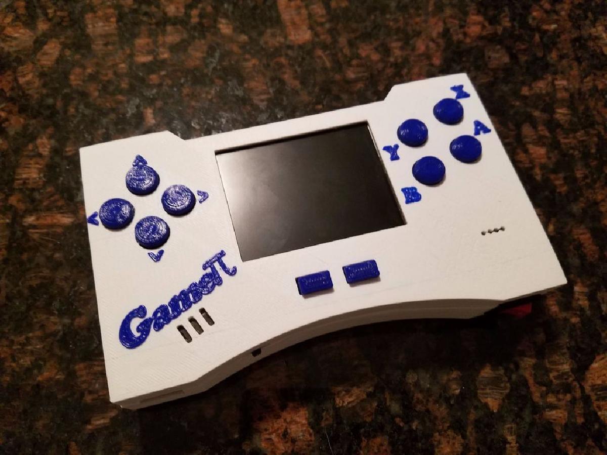 The Gameπ   Console de Jogos Retro Portatil