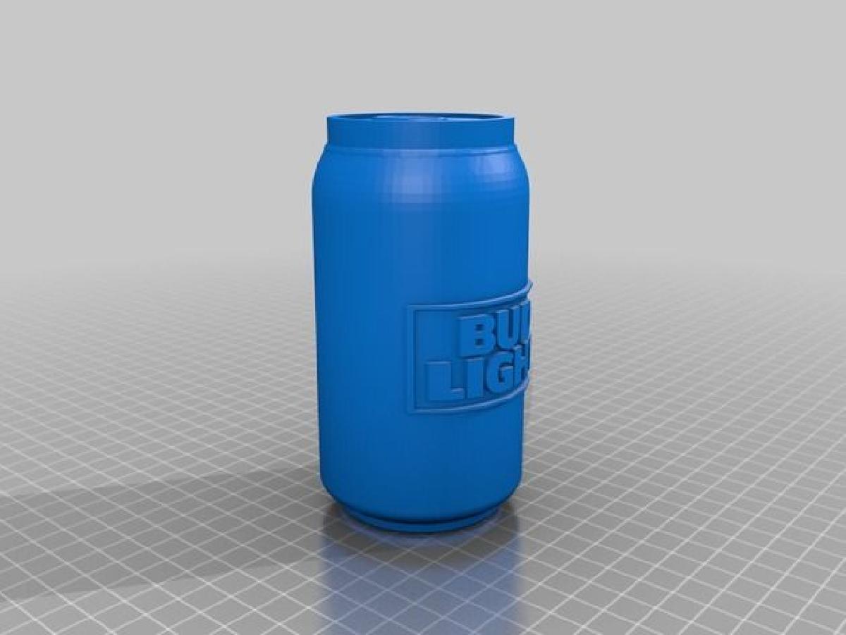 lata de Bud Light tamanho normal