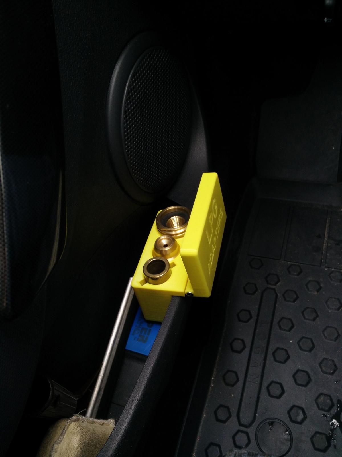 Suporte para porta de carro com adaptador de GLP