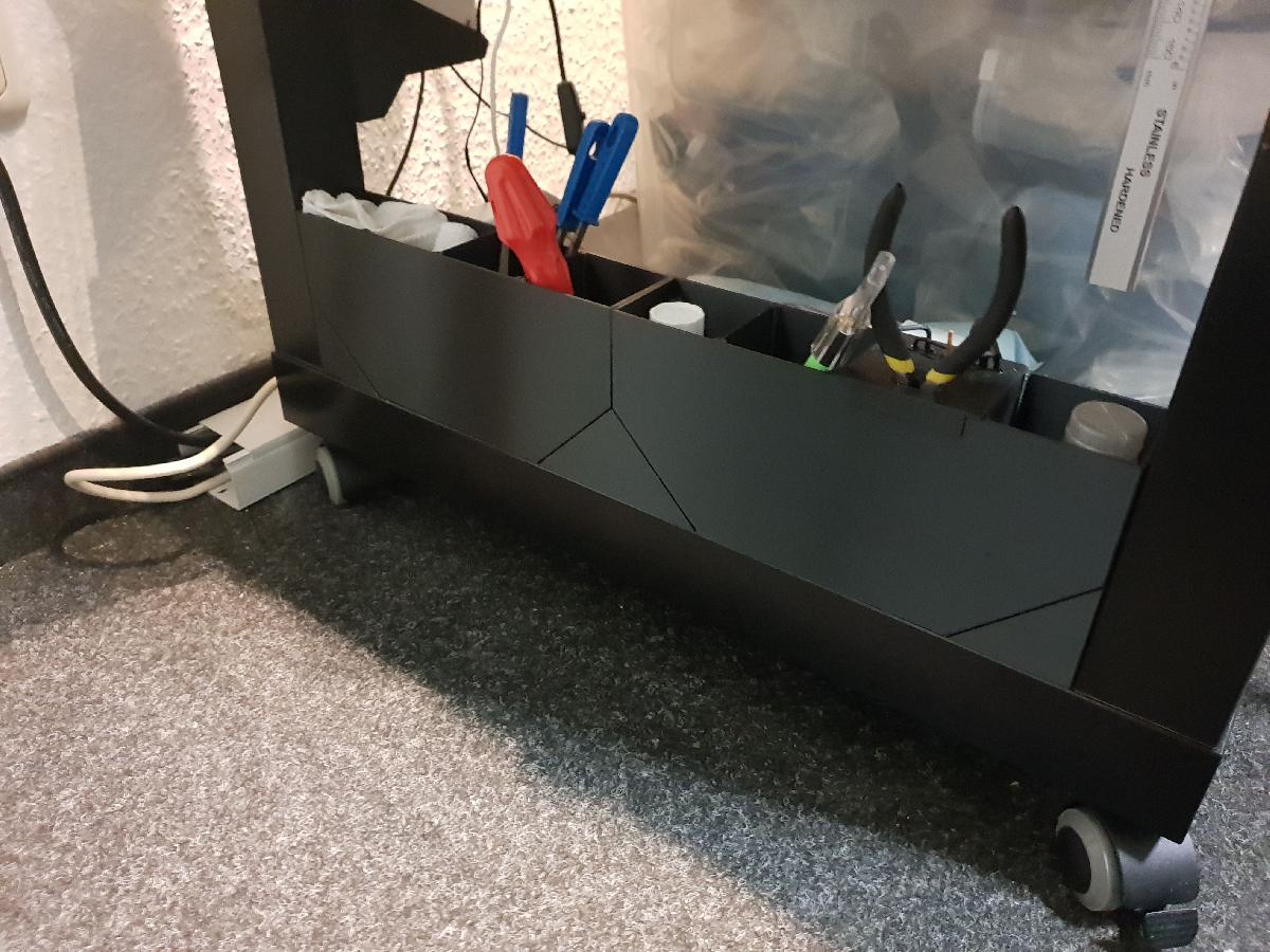 caixas de ferramentas que economizam espaco para IKEA Lack