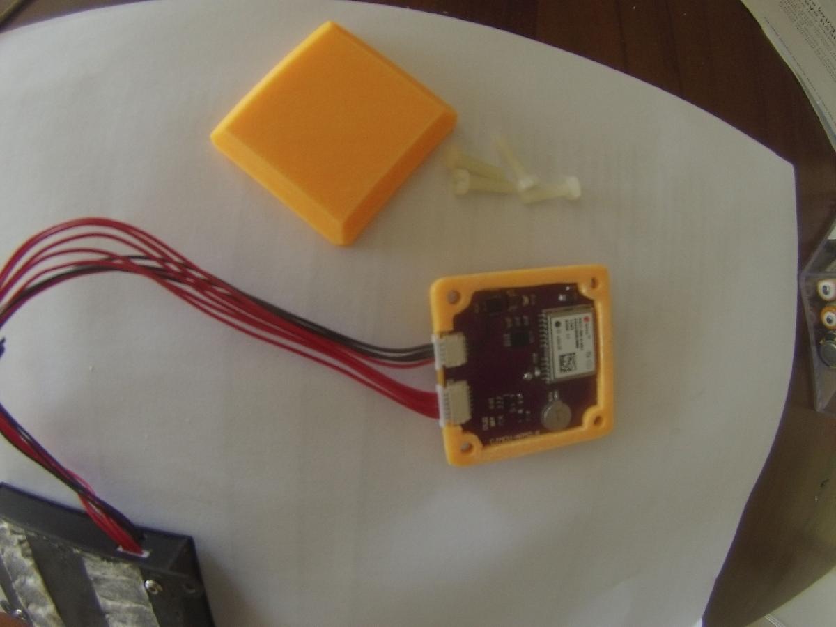 Involucro de GPS/Magnetometro para T4 Quad