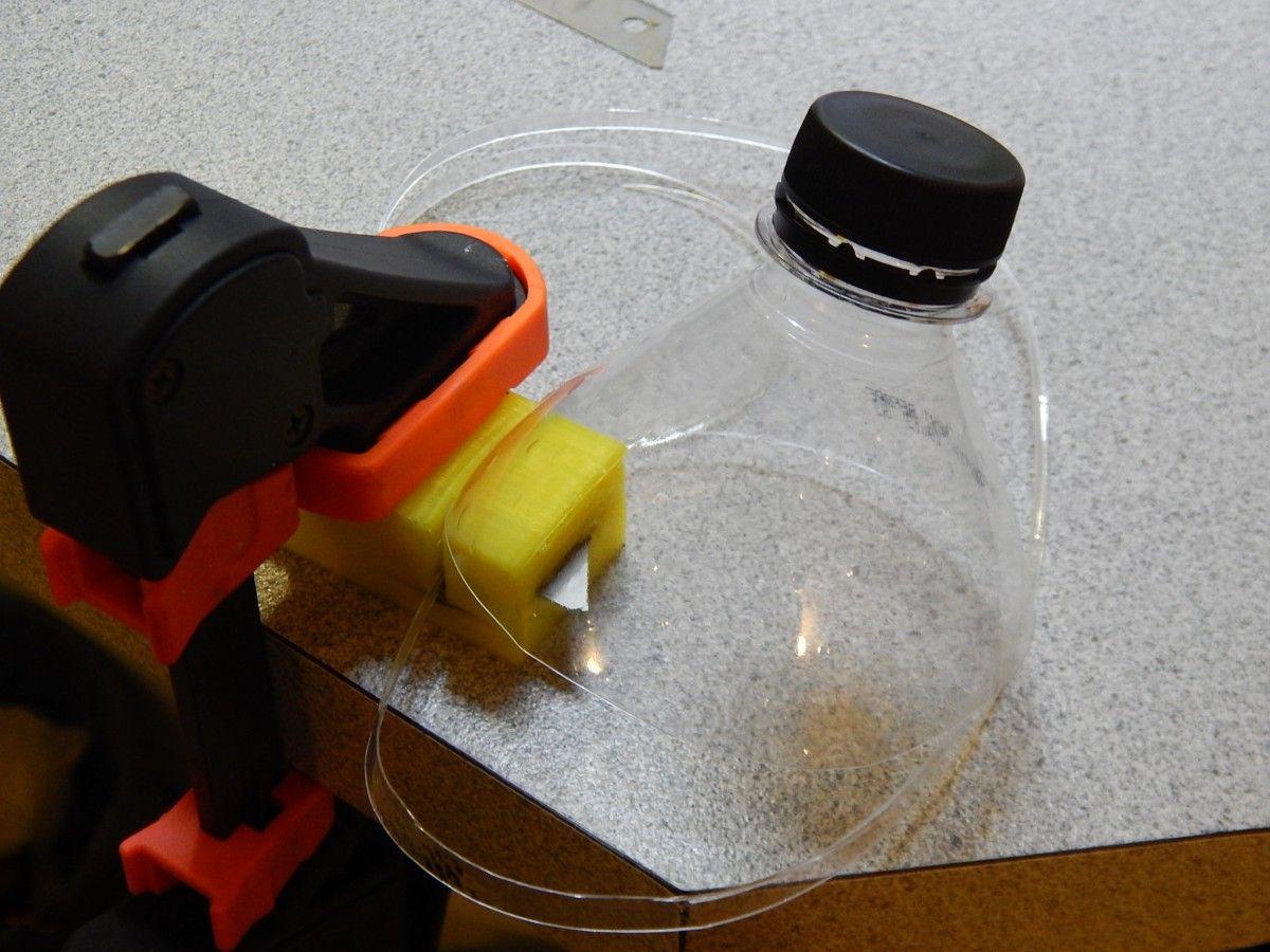 Cortador de Garrafa Plastica