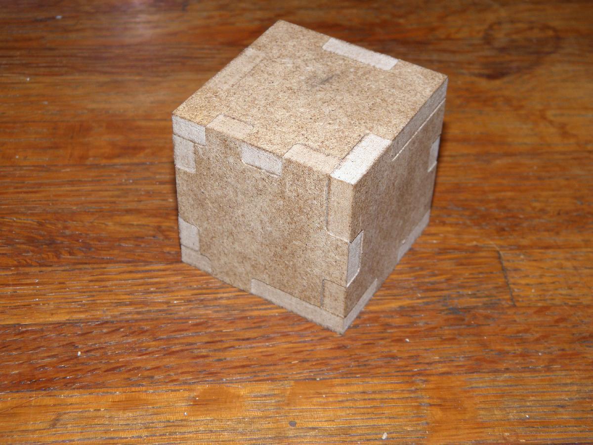 Caixa de quebra cabeca