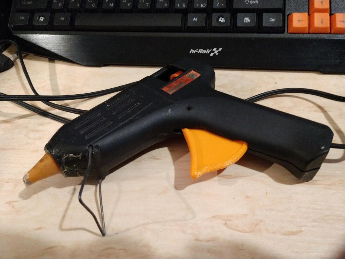 Como consertar o gatilho da pistola de cola
