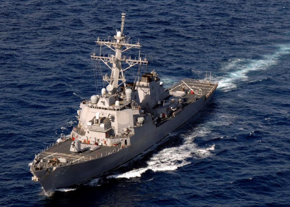 USS John Paul Jones DDG 53/USS The Sullivans DDG 68