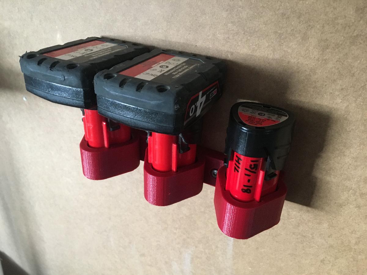 Suporte para bateria Milwaukee M12