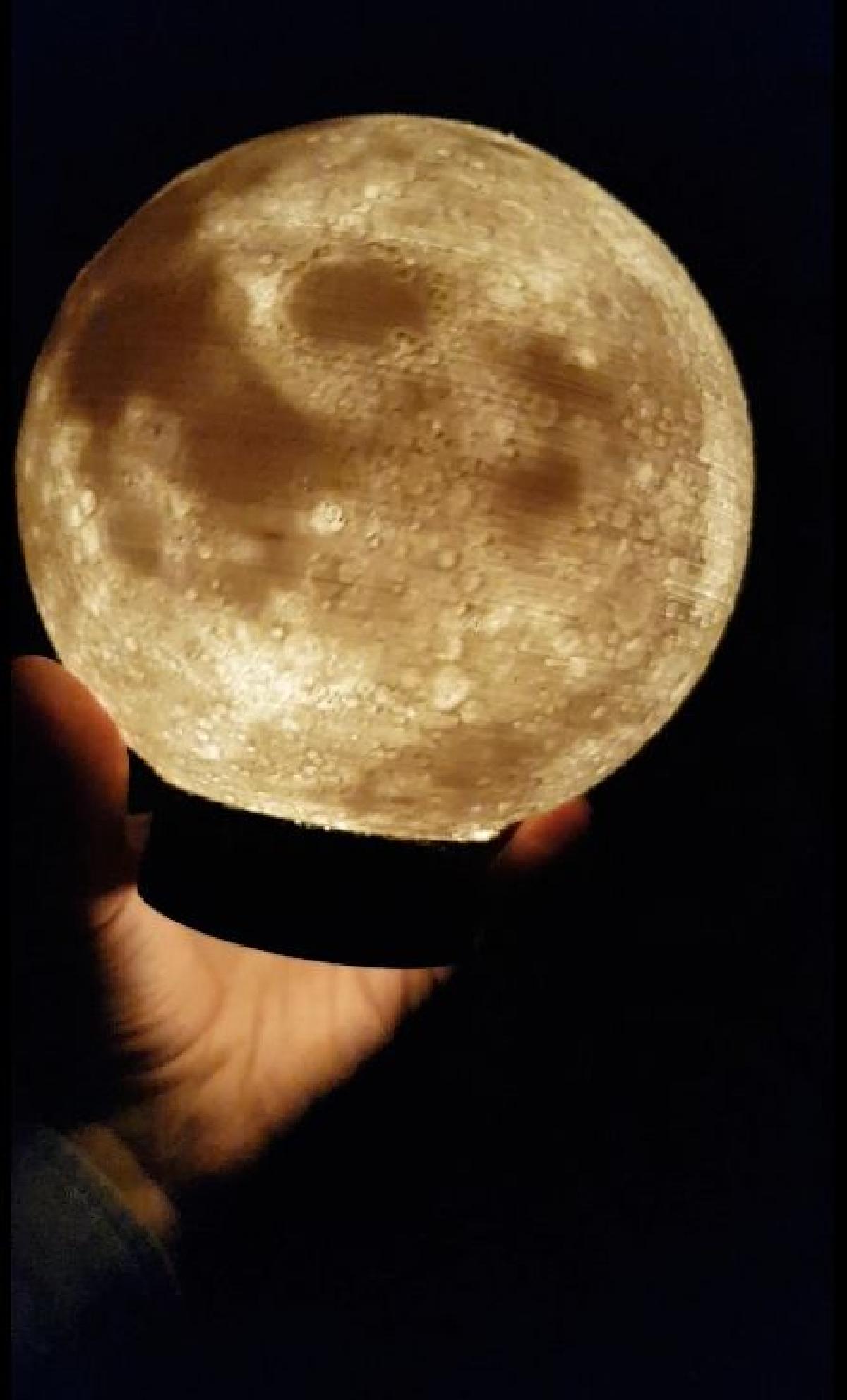 Luna Led com base