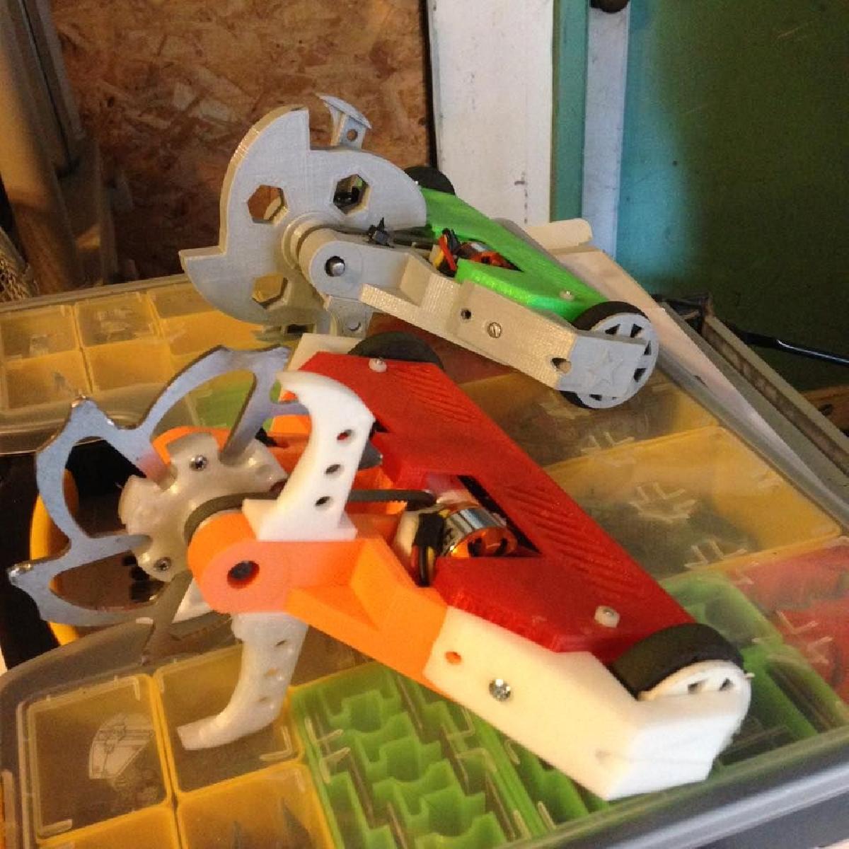 Spinner Vertical Antweight de Plastico 1lb