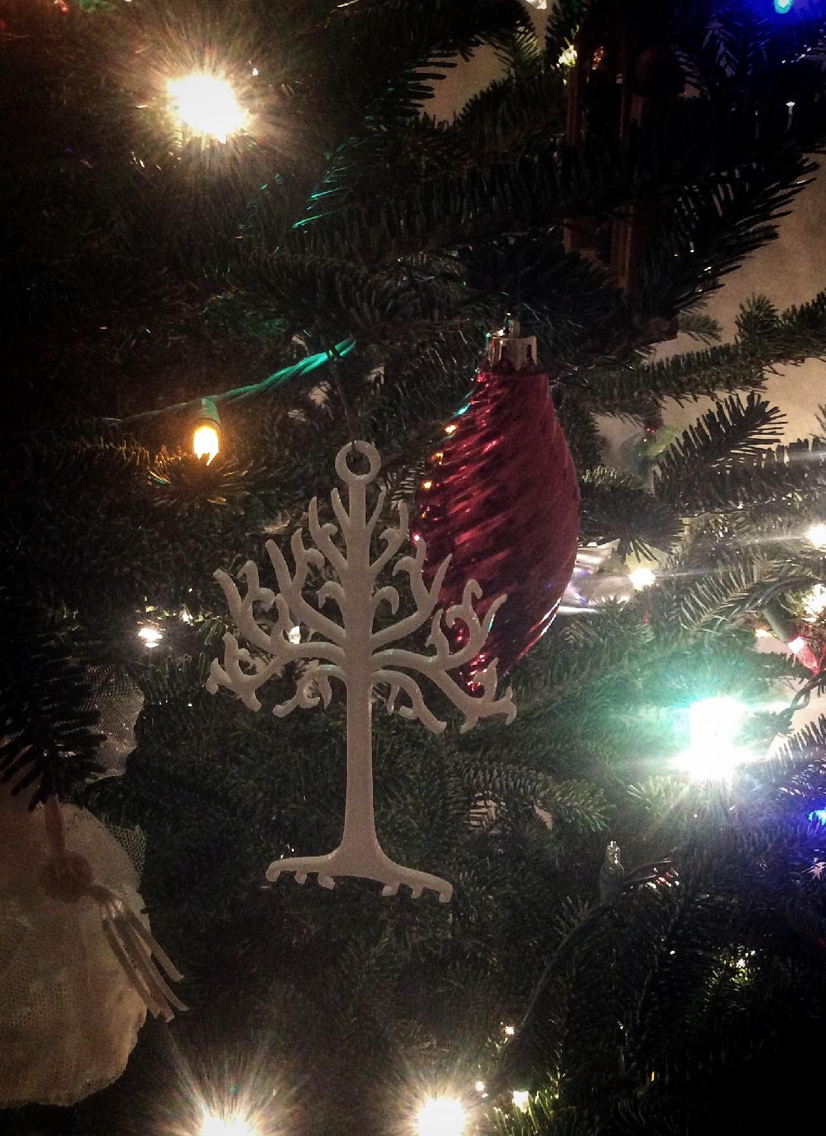 ornamento de arvore de Natal da Arvore de Gondor