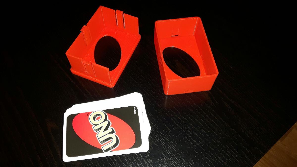 UNO Card Box Deck Holder (remixado)