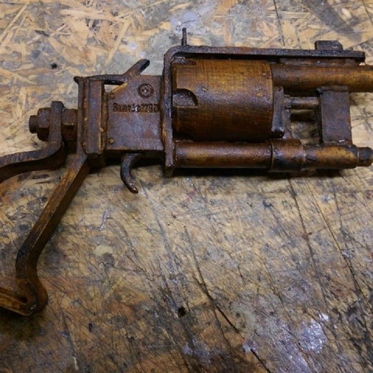 Revolver de cano de metal de Fallout 4