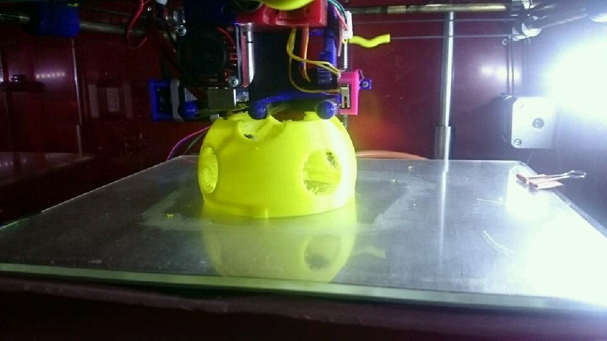 Candelabro ou Lampada de Garrafa de Refrigerante