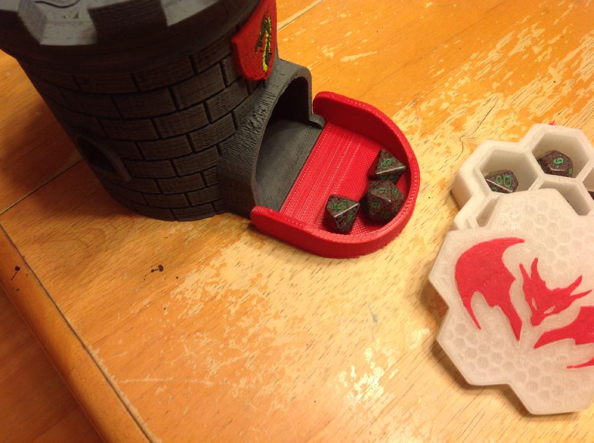 Torre de Dados com Camara Secreta para Armazenamento de Dados