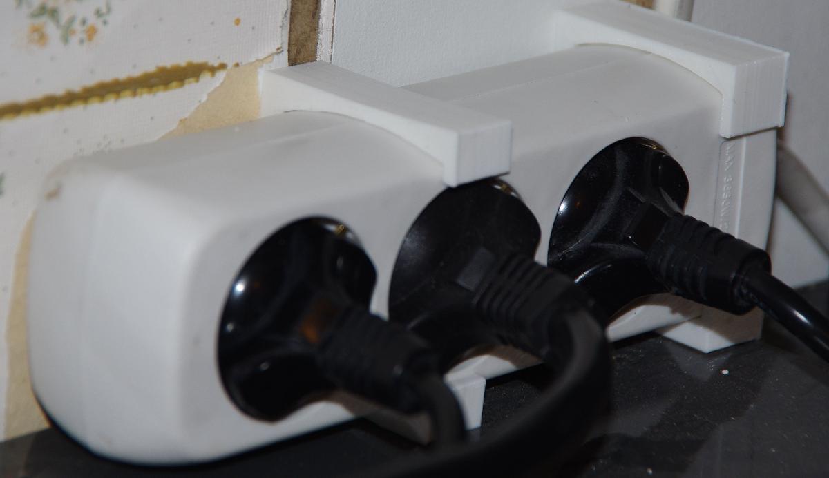 Clip de extensao eletrica Euro para montagem na parede ou mesa