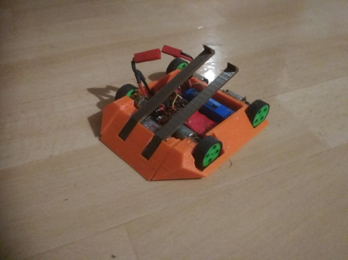 Robo de combate Antweight (Reino Unido)   Elevador