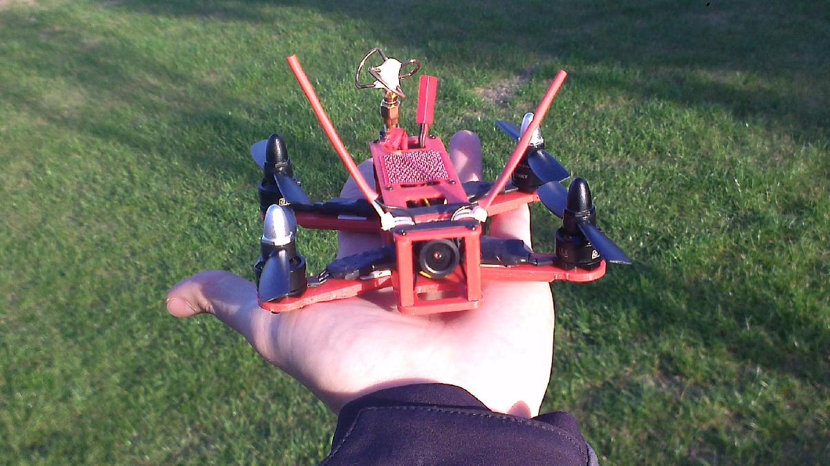 Quadricoptero FPV Micro Red Dwarf 135/155
