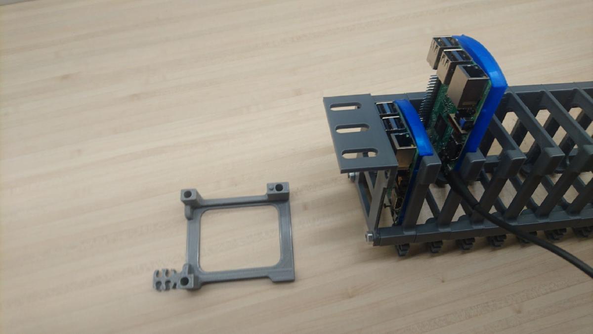 Centro de laminas Raspberry Pi / Montagem em rack (versao de 3 hastes)