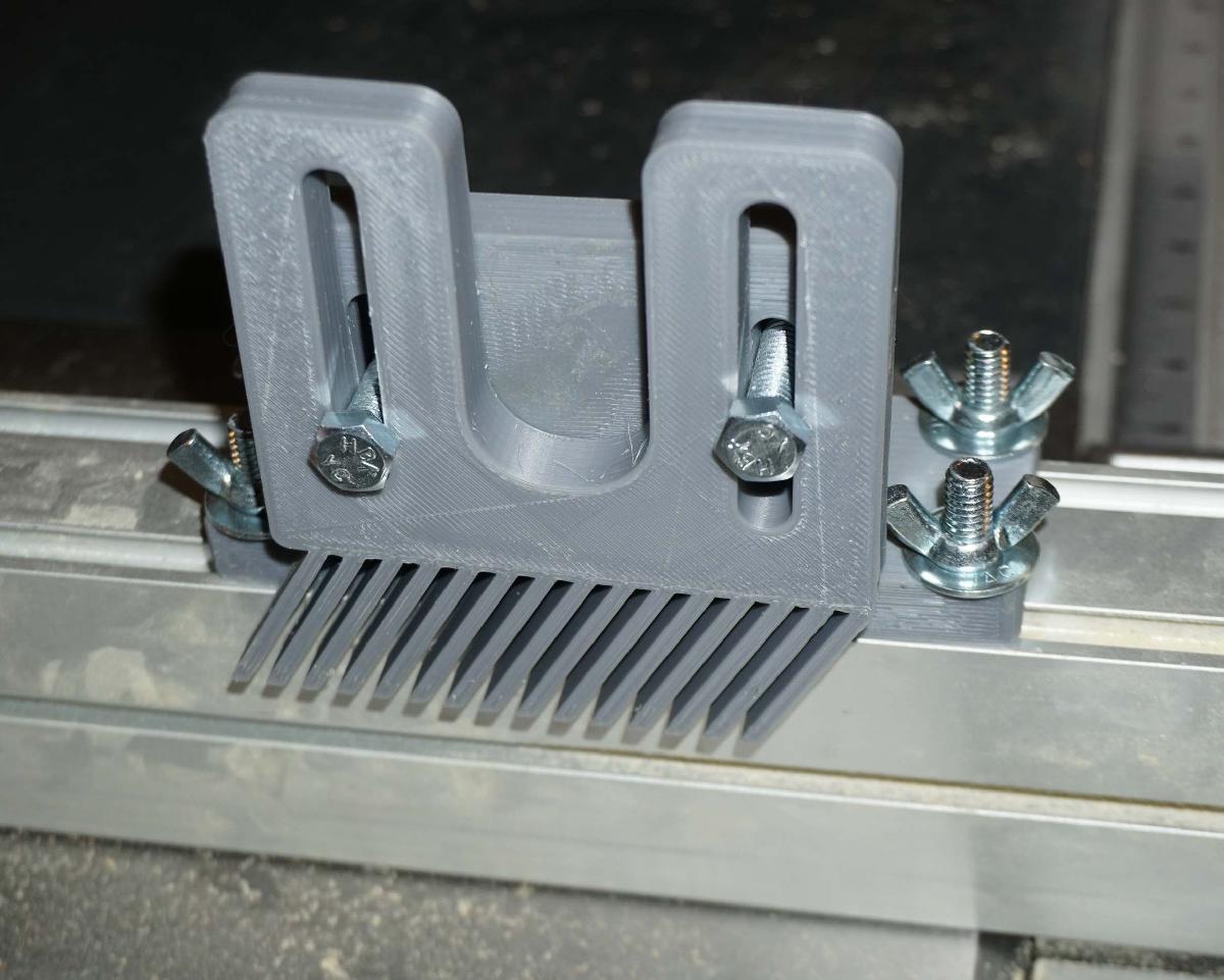 Guia de Corte e Placa de Penas para Serra de Mesa Ridgid