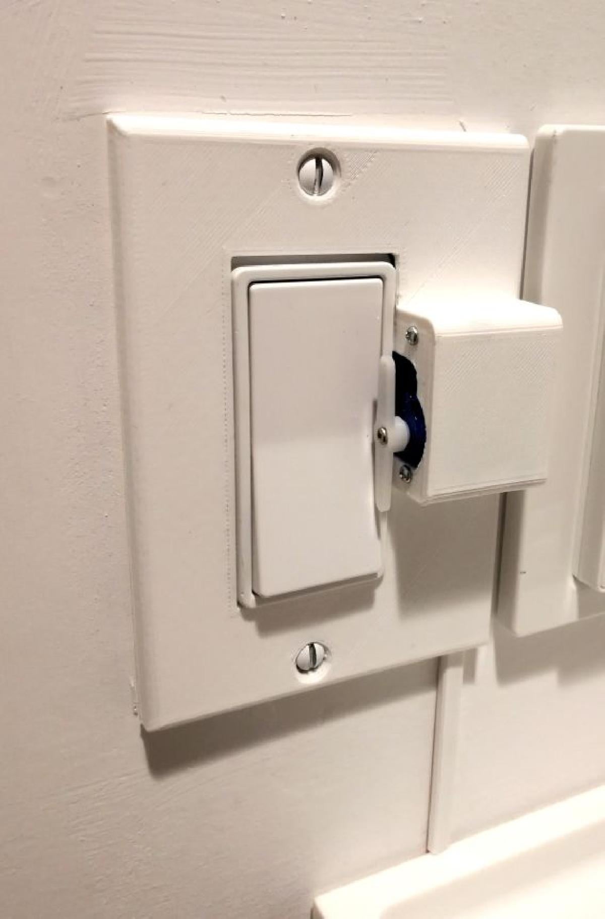 Interruptor de Luz Mecanico IoT (Amigavel para Aluguel)