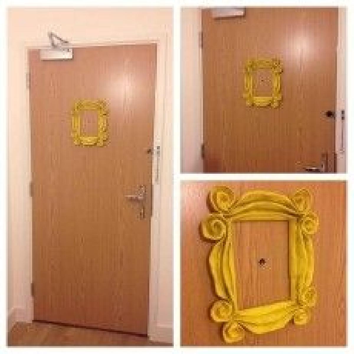 Amigos Peephole frame