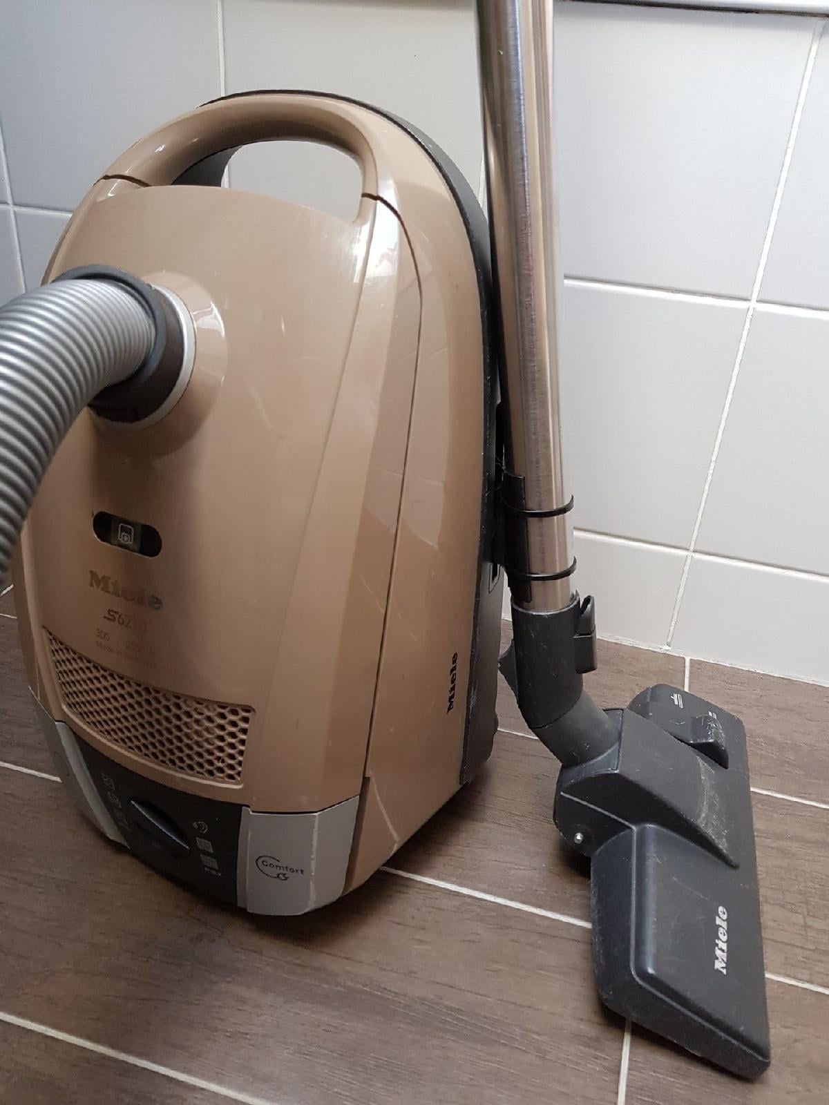 Adaptador de estacionamento para aspirador Miele