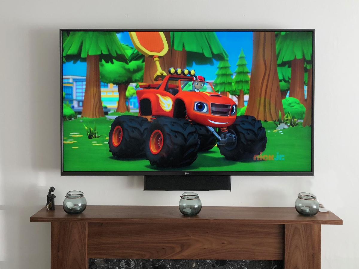 Suporte para alto falante central da TV LG