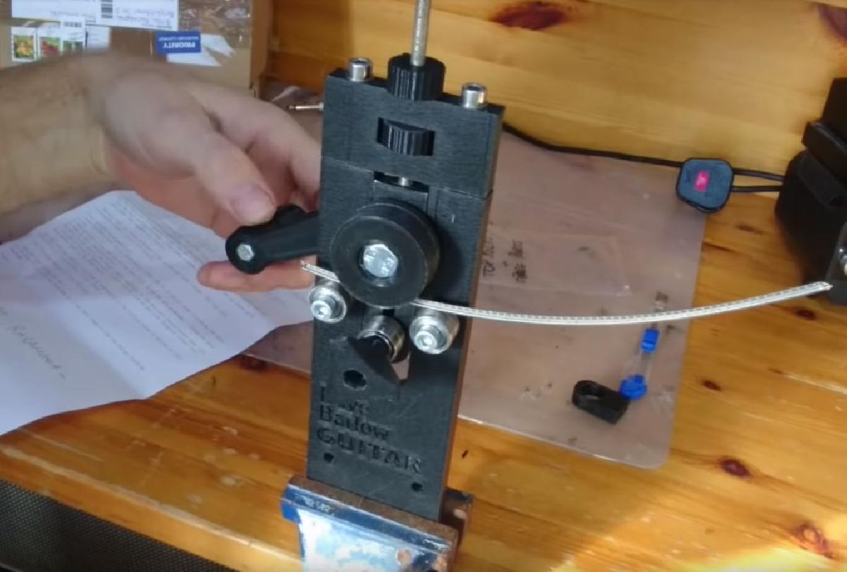 Dobrador de Fio de Traste de Guitarra