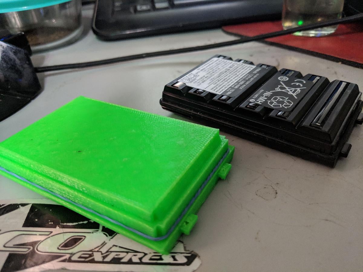 Maquete da Bateria FNB 83 do Yaesu FT 60