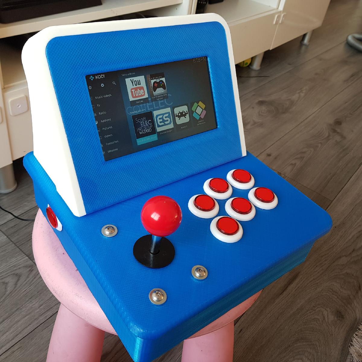 Mais Um Mini Arcade. Ajustavel para configuracao de 6 ou 8 botoes.