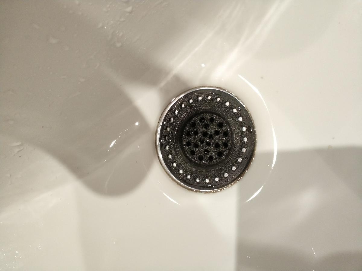 Grelha de drenagem de banheiro