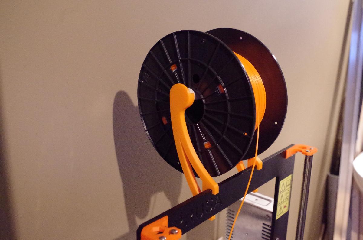 Suporte de carretel de filamento Prusa i3 MK2 para troca rapida e facil