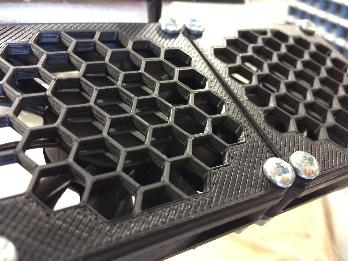 Grade para Ventilador de 70 mm