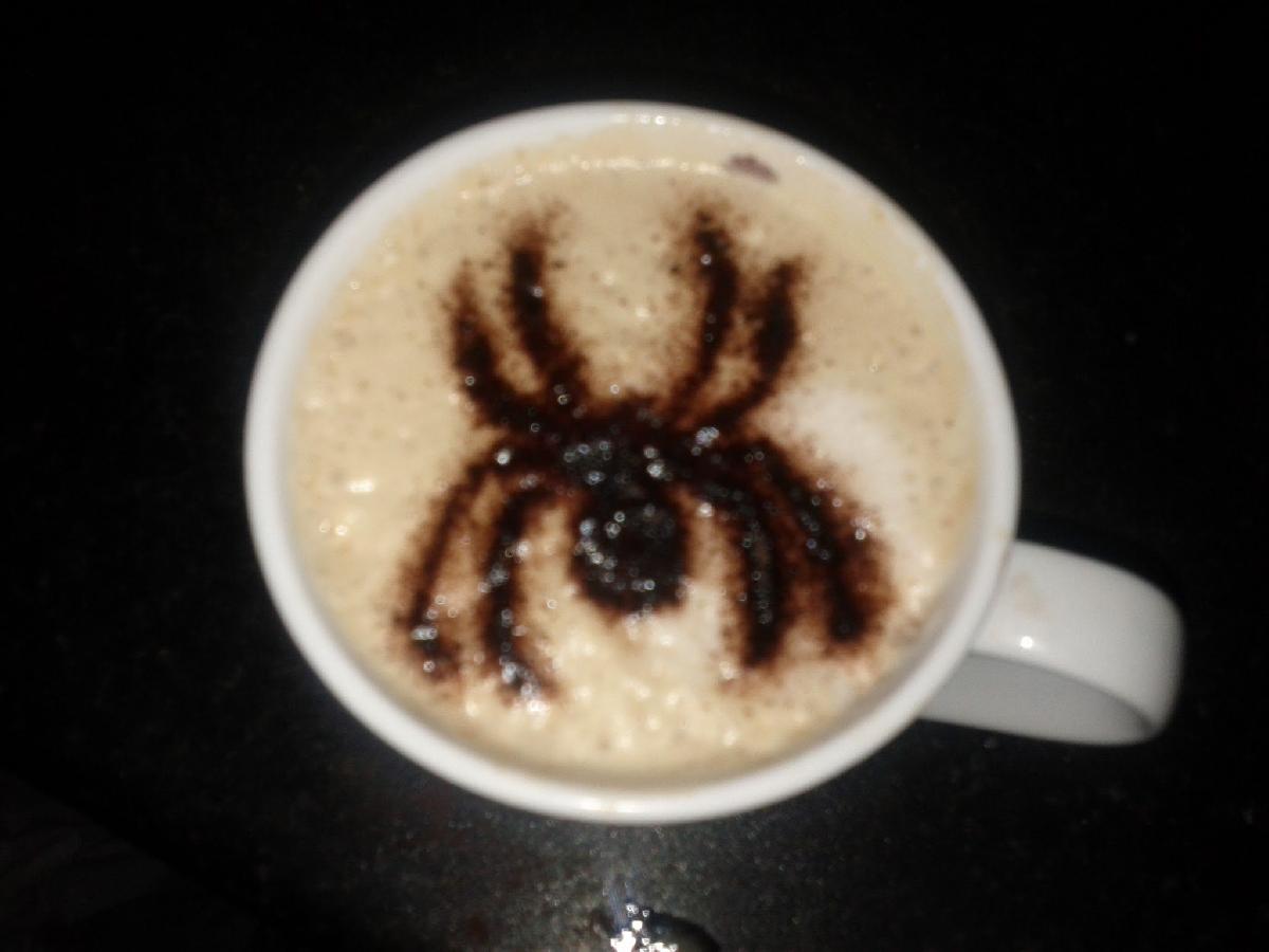 Aranha Cappuccino de Halloween
