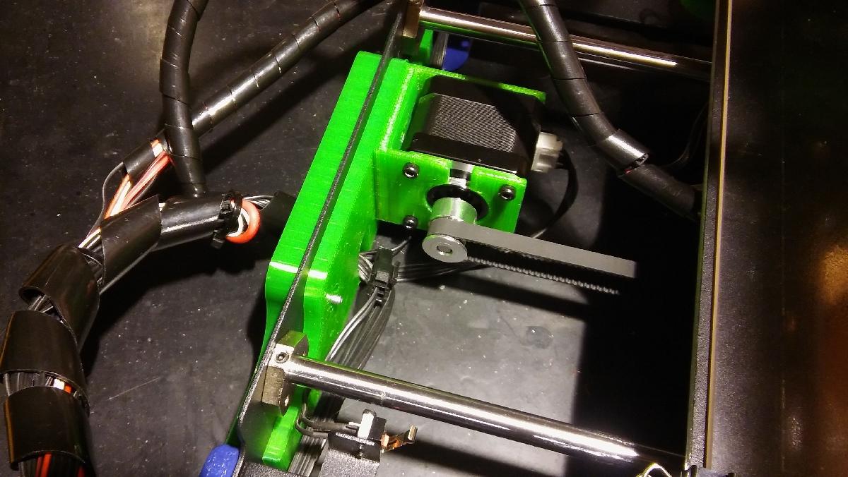 Wanhao Di3 V2.1 Suporte traseiro Y e suporte Nema ajustavel