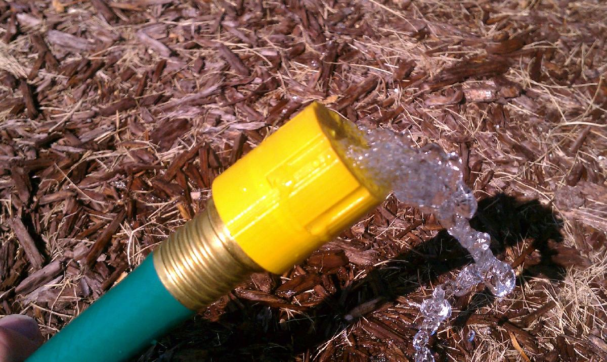 Controle de Fluxo de Mangueira de Jardim, 0,5 gpm.