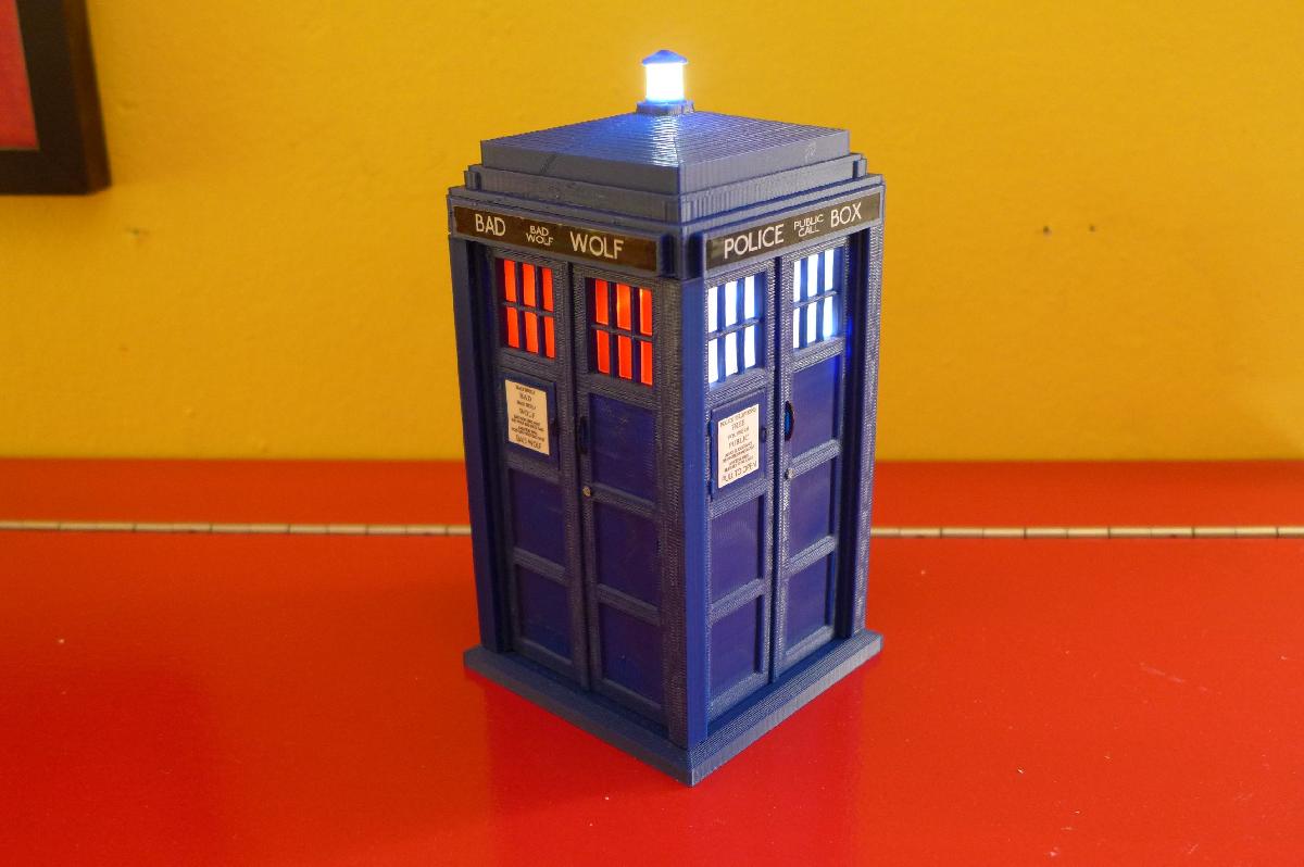 Kit Deluxe TARDIS