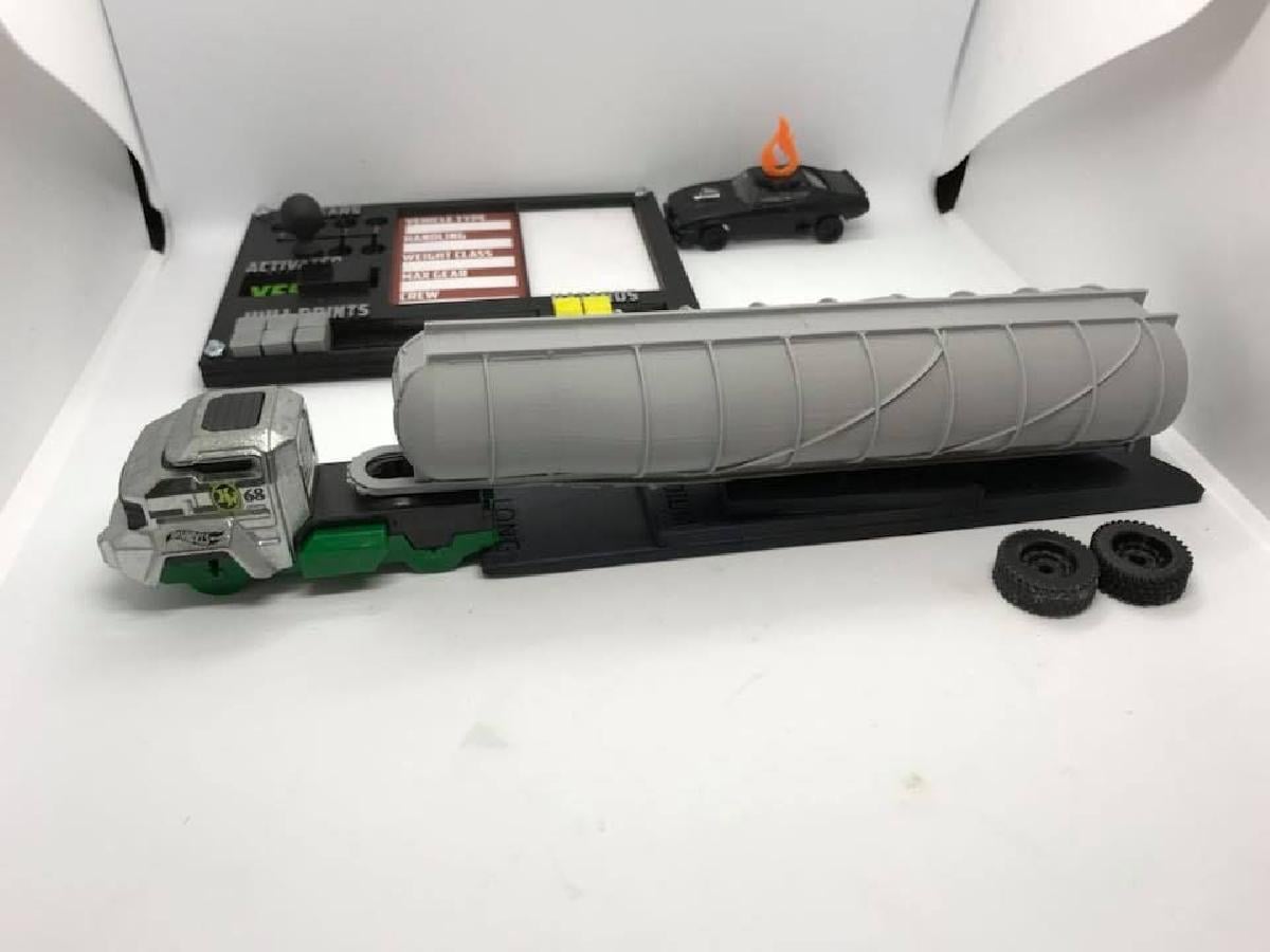 Veiculo de Guerra Gaslands Inspirado em Estrada da Furia