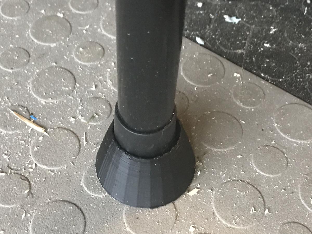 espaciador de pe para mesa de cartao dobravel