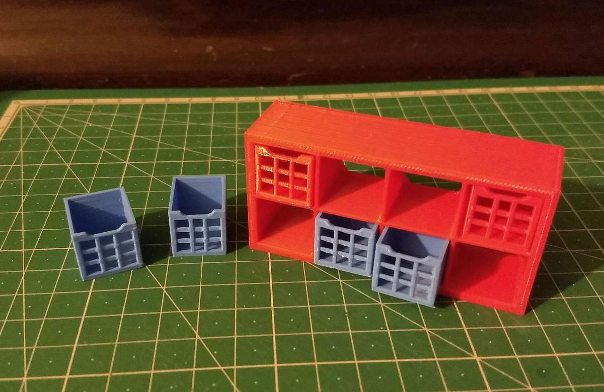 Estante de livros estilo IKEA para casa de bonecas (atualizada com cestos)