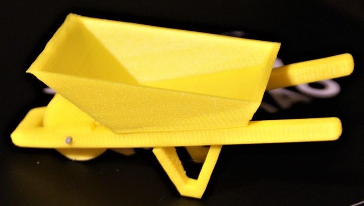 Carrinho de mao de brinquedo